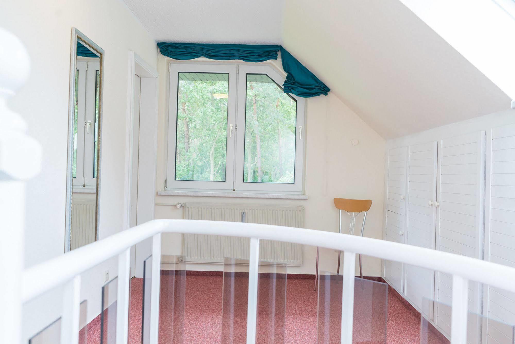 Ferienhus Baabe Fewo 01 Terrasse, Sauna- Und Schwimmbadnutzung Im Ahoi Sellin Kültér fotó